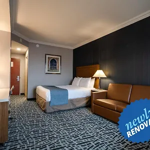monte-carlo-inn-toronto-west-suites.hotelstorontoontario.org/