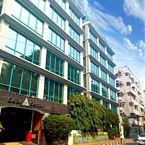 hotel-lake-castle.hotels-in-dhaka.com/