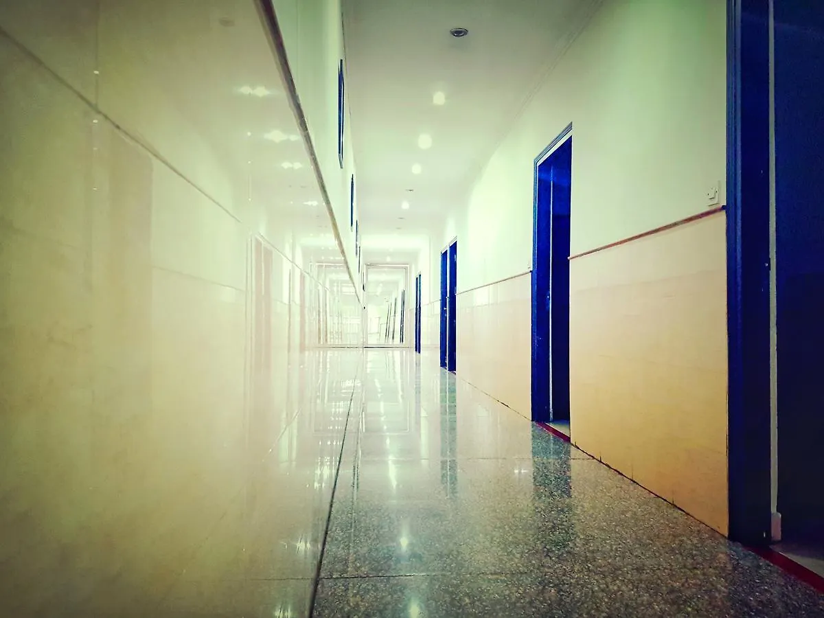 Hotel Delhi Aerocity, Nh 48 Neu-Delhi 3*,