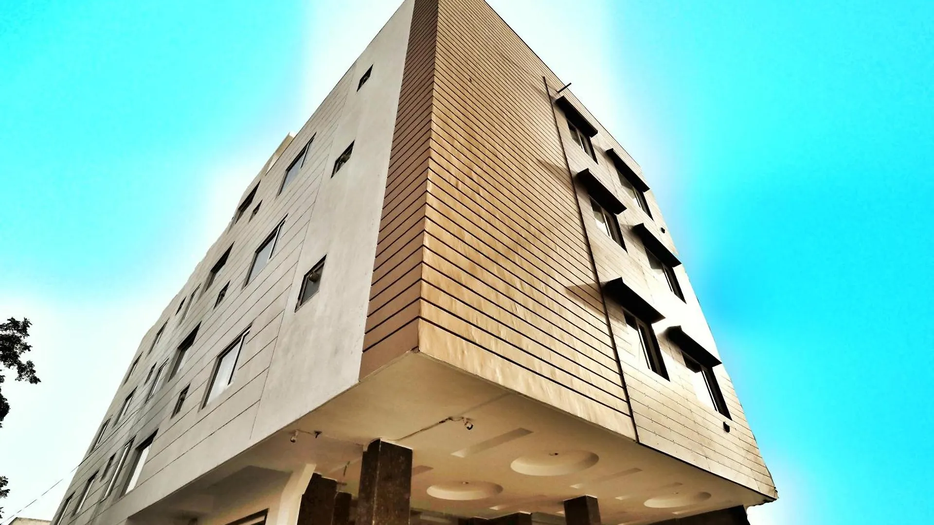 Hotel Delhi Aerocity, Nh 48 New Delhi