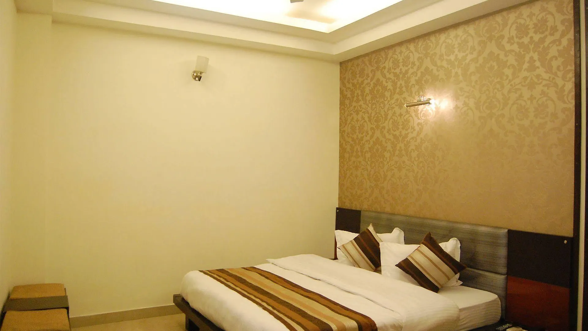 Hotel Delhi Aerocity, Nh 48 New Delhi