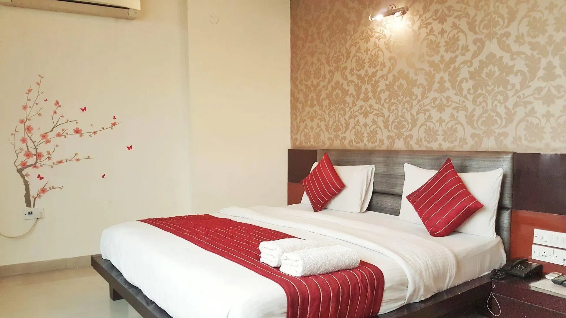 Hotel Delhi Aerocity, Nh 48 New Delhi